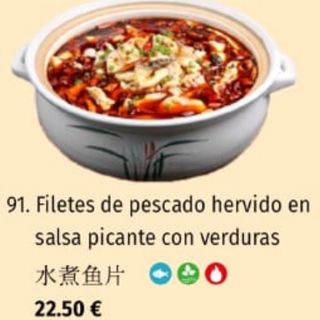 91 Filetes de pescado hervido en salsa picante con verduras 