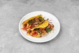 Тако зі свіжим тунцем, овочі, боніто - гостра страва (210г)