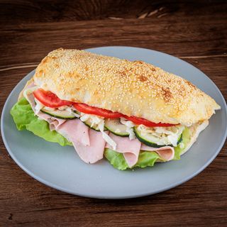 Sendvič sa šunkaricom