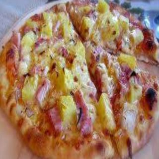 Pizza de xamón e piña (30 cm.)