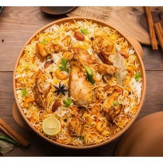 Biryani Chicken With Sauce