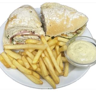 Bocata Pescado El Taro