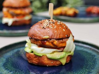 Бургер Beyond Burger (310г)