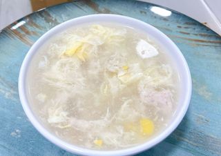 Sopa De Maíz Con Pollo