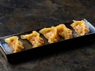 Ravioli di pollo e kimchi