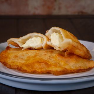 Empanada de queso guayanés venezolano