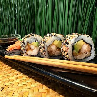 Nagoya roll (8 pzs.)