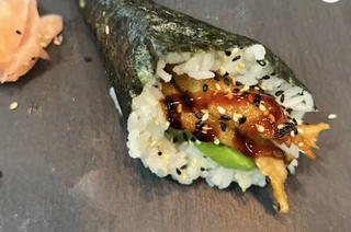 Temaki de atún picante