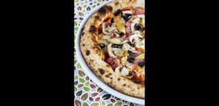 Пица Капричоза