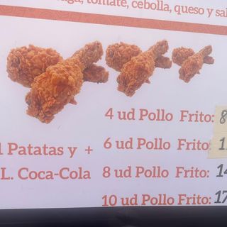 4.Piezas De Pollo Frito (4 Uds.) con patatas y cola 1L