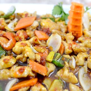 Pollo Con Guindillas