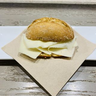 Entrepà  Formatge (Petit)