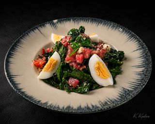 Салата спанак с киноа 350г