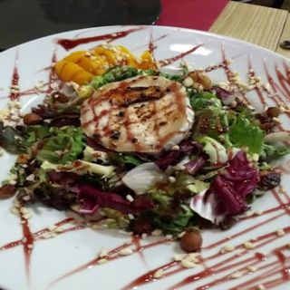 Ensalada Con Frutos Secos