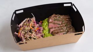 Trakice ramsteka na pireu od graška