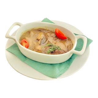 Ароматни манатарки с горски билки и винено- маслен сос  200 гр.