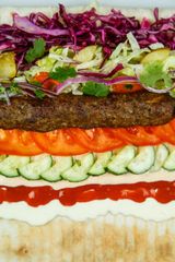 Німецька шаурма з телятиною кебаб в лаваші (430г)