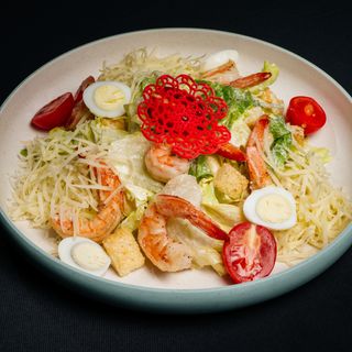 Цезарь с креветками 