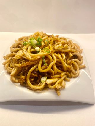 yakiudon con pollo