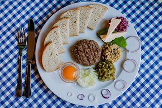 Befsztyk tatarski 200g