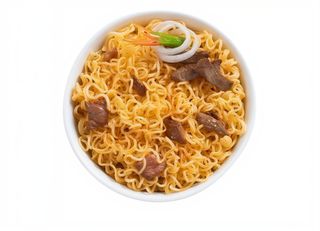 27.Tallarines Fritos Con Ternera