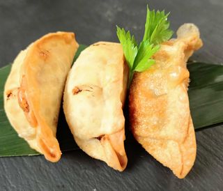 R24. Ravioli misti fritti 5pz 