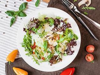 Салат овочевий (250g)