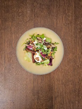 Salata The Wave