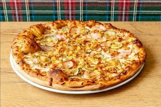 10. Pizza Wiejska 32cm