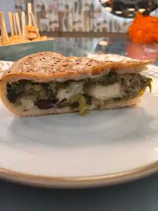 Pizza di scarole