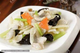 75.Pesce con verdure cinesi