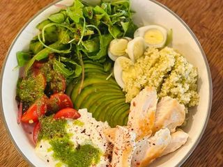 Боул з куркою