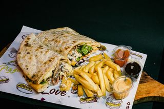 Makloub Tunisien Feu De Bois