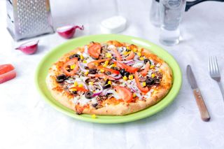 Pizza Taraneasca Ø 28cm