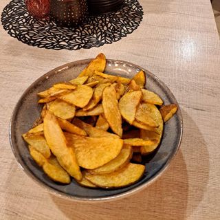 Прясно пържени картофи (200гр)