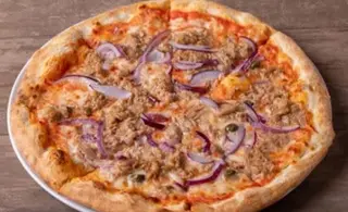 Pizza tonno e cipolla
