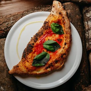 O'calzone "il casolare"