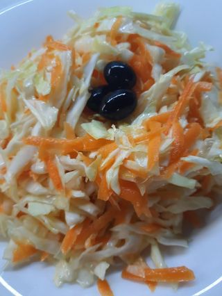 Салата Зеле с моркови