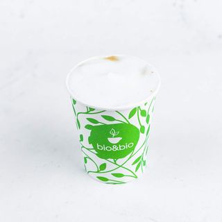 Matcha latte s biljnim napitkom