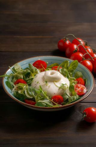 Ensalada De Burrata