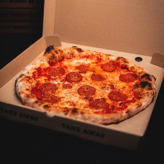 Pizza Especial NY Style (33 cm.)