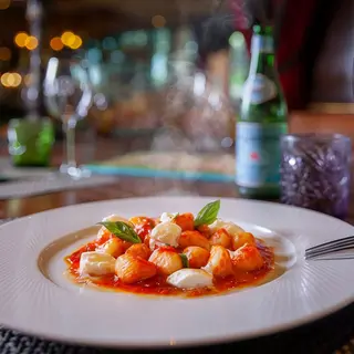 Gnocchi Con Tomate Y Mozzarella