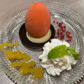 139. Huevo De Chocolate Blanco