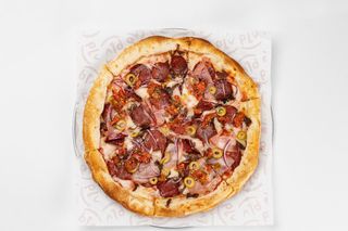 П/Ф Пицца мясная с ветчиной, индейкой и чоризо замороженная