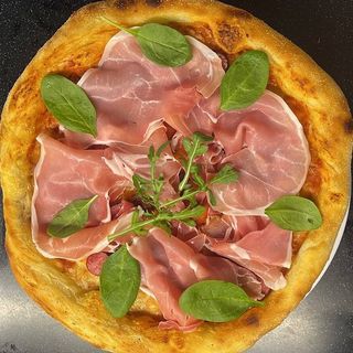 Піца "Італьяно прошуто"