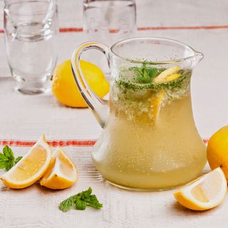 Домашна лимонада с джинджифил