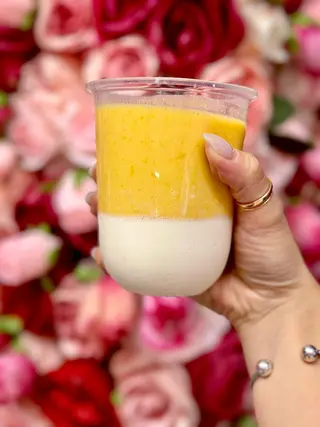 Mango tea con panna cotta alla vaniglia