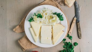 ქართული ყველის ასორტი