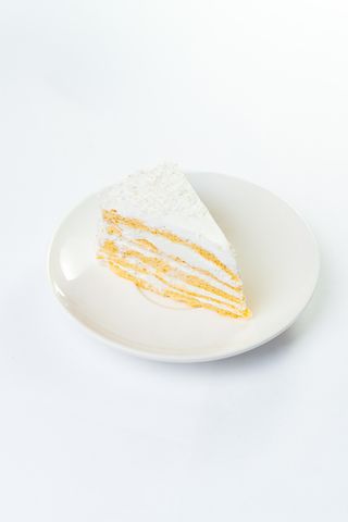 Молочная девочка пирожное 