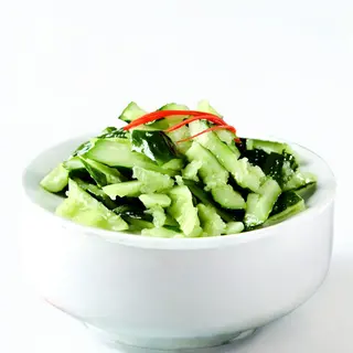 22 Krastavac salata